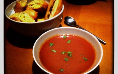 Slow Cooker Tomato & Basil Soup